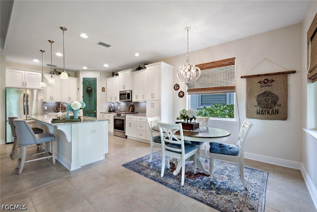 3 Bed SingleFamilyResidence for Sale in Banyan Bay, photo 15