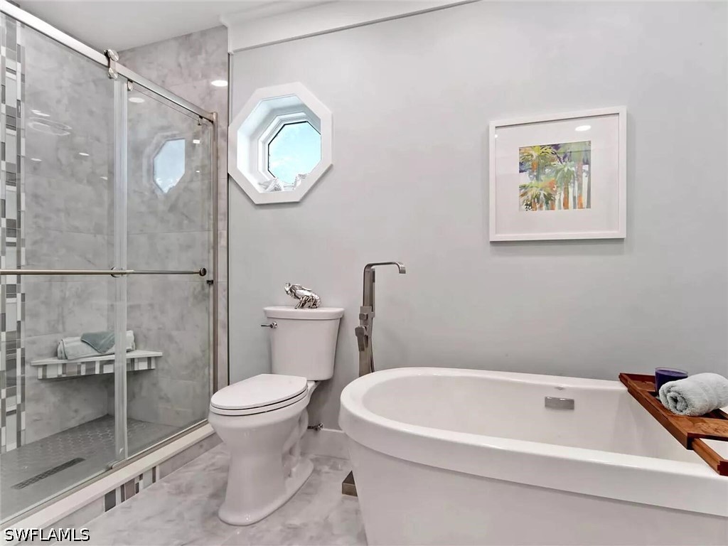 3 Bed Pool Home for Sale in Cape Coral, photo 15