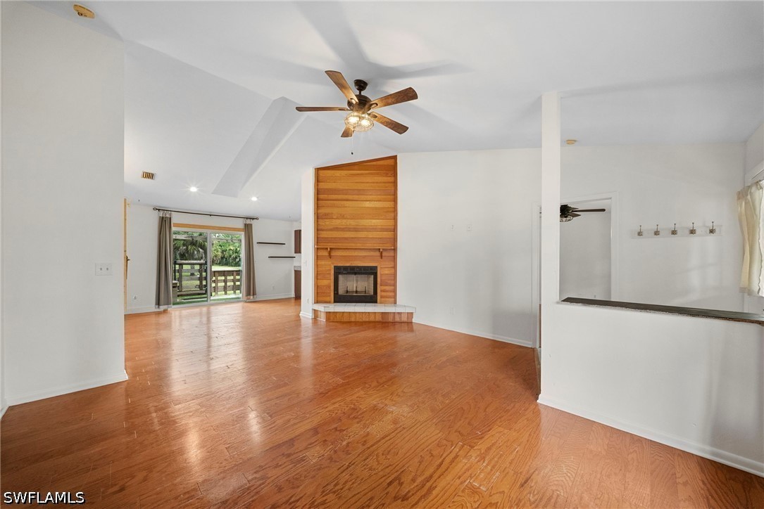 3 Bed SingleFamilyResidence for Sale in Naples, photo 15