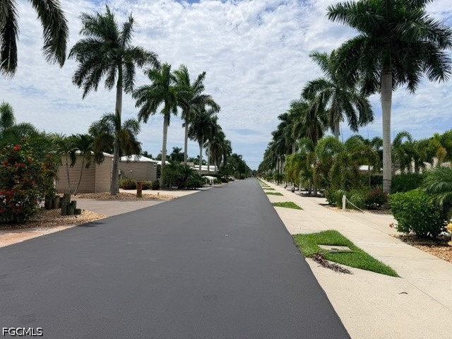 Residential for Sale in Fort Myers, photo 15