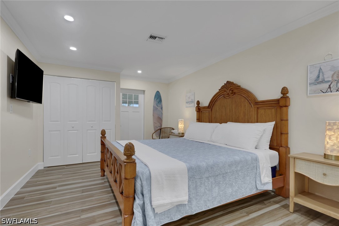 6 Bed Waterfront Home for Sale in Ledford Shores, photo 15