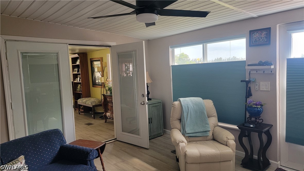 2 Bed ManufacturedHome for Sale in Spring Creek Village, photo 15