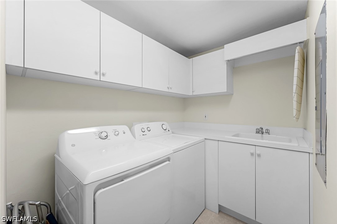 2 Bed Condominium for Sale in Naples, photo 15