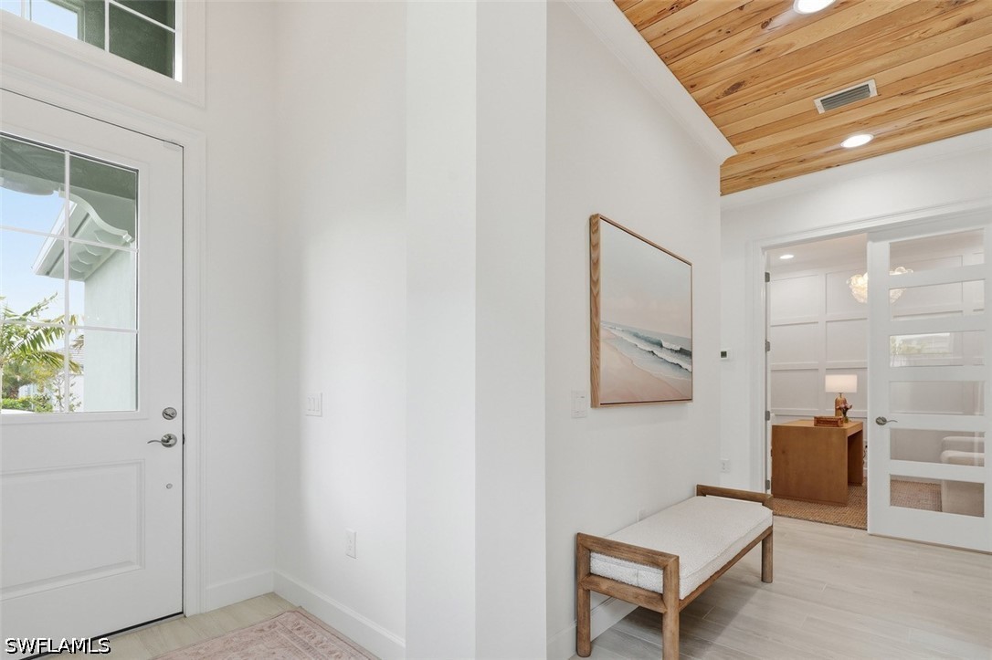 2 Bed Pool Home for Sale in Naples, photo 15
