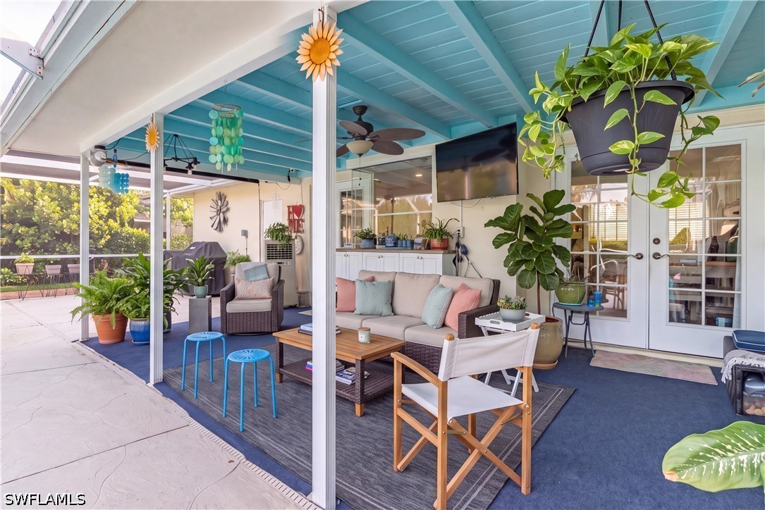2 Bed Pool Home for Sale in Tanglewood, photo 15