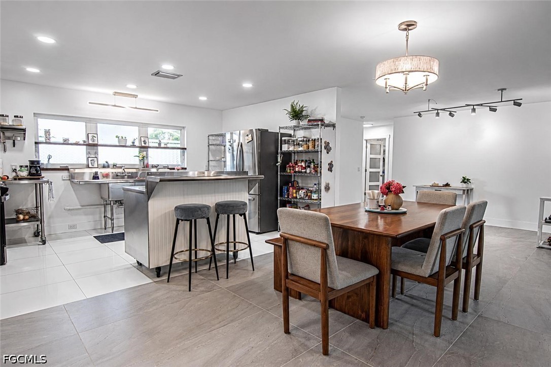 3 Bed Pool Home for Sale in Bellaire Estates, photo 15