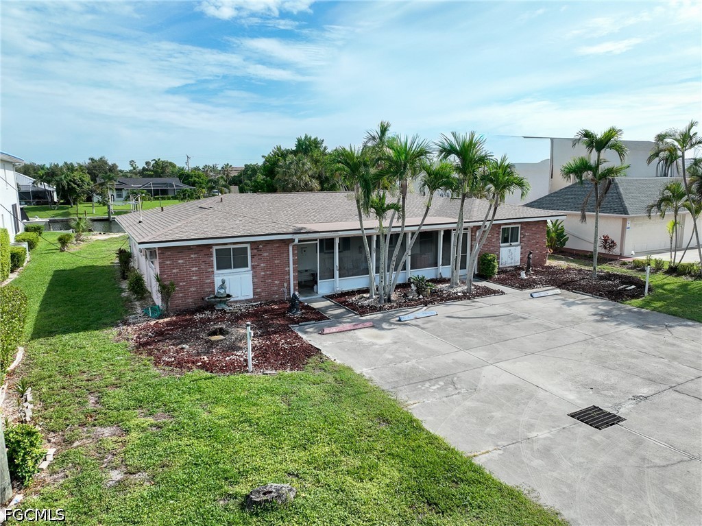 4 Bed Waterfront Home for Sale in Cape Coral, photo 15