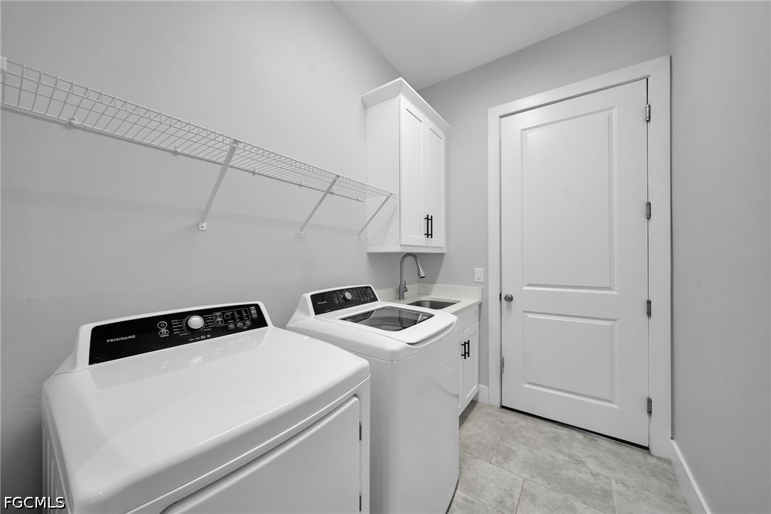 3 Bed SingleFamilyResidence for Sale in Lehigh Acres, photo 15