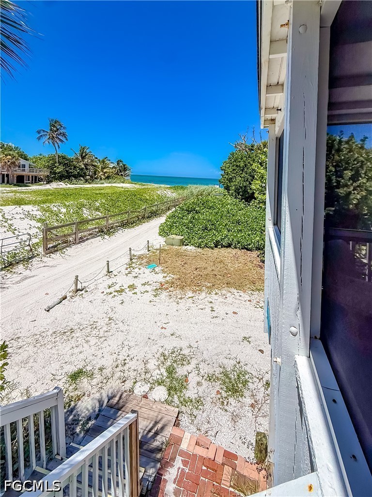 2 Bed SingleFamilyResidence for Sale in Captiva, photo 15