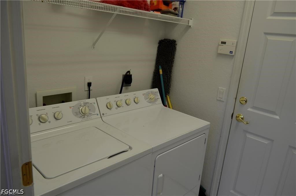 3 Bed Waterfront Home for Sale in Emerald Cove, photo 15