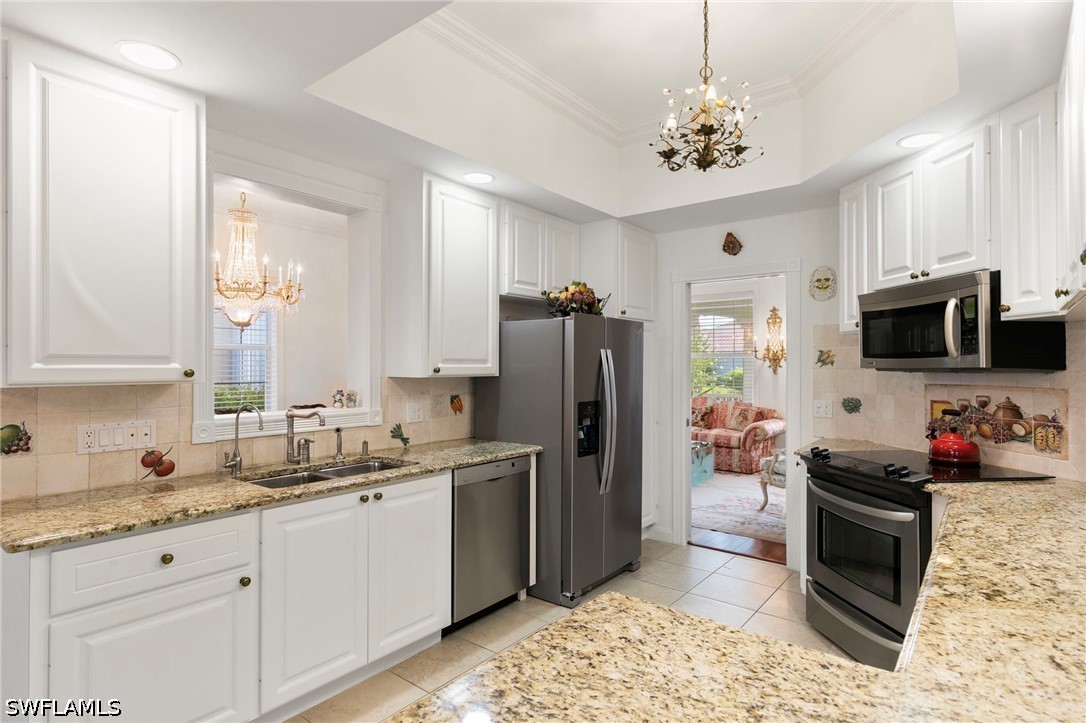 3 Bed Pool Home for Sale in Verona Walk, photo 15