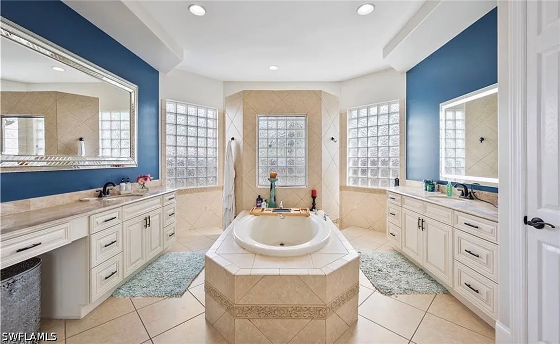 5 Bed Pool Home for Sale in Belle Lago Estates, photo 15
