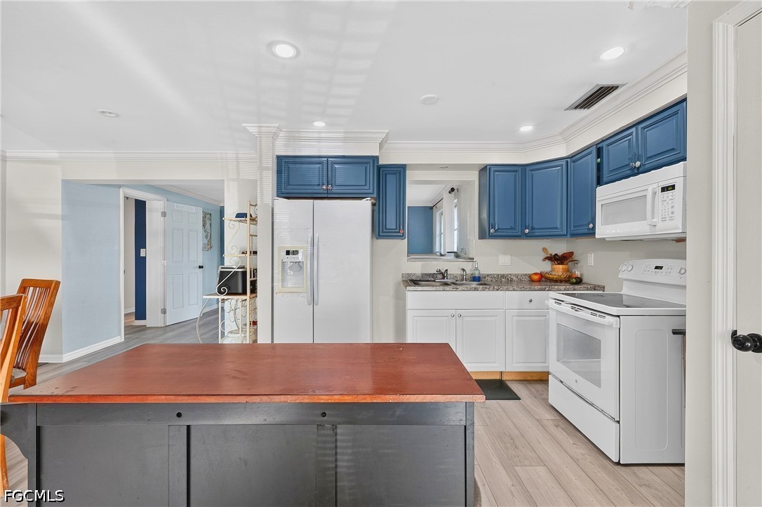 3 Bed Waterfront Home for Sale in North Fort Myers, photo 15