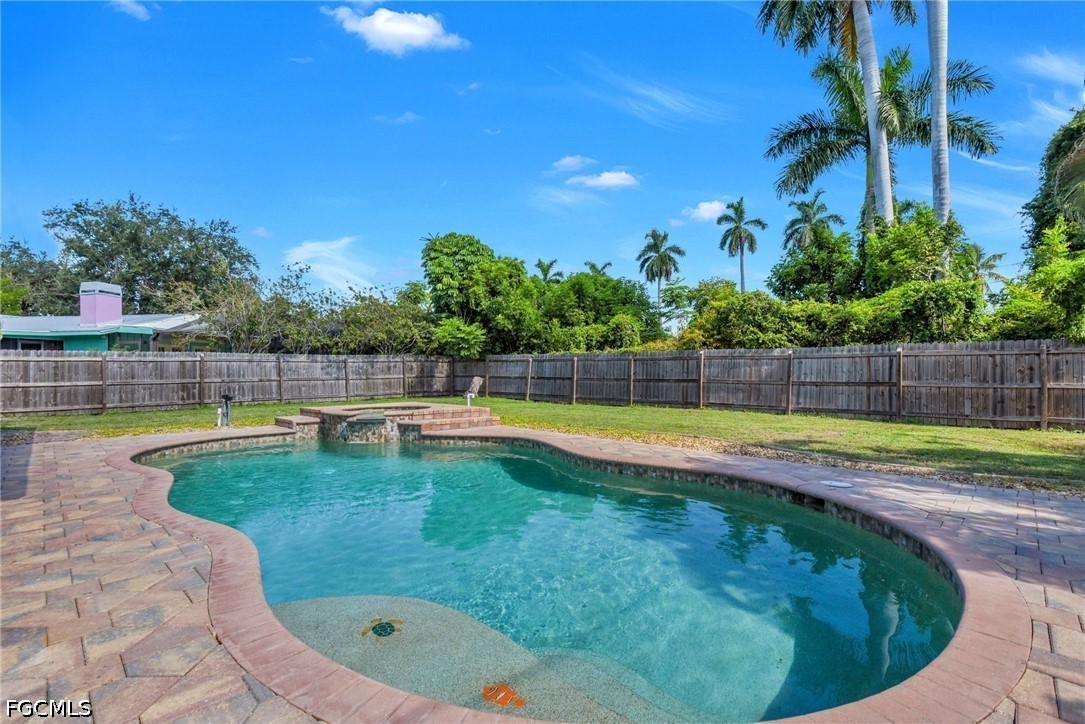 3 Bed Pool Home for Sale in Fort Myers Villas, photo 15
