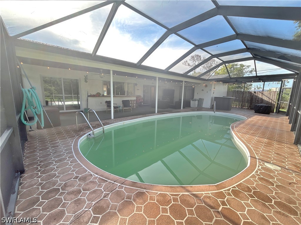 2 Bed Pool Home for Sale in Fort Myers Villas, photo 15