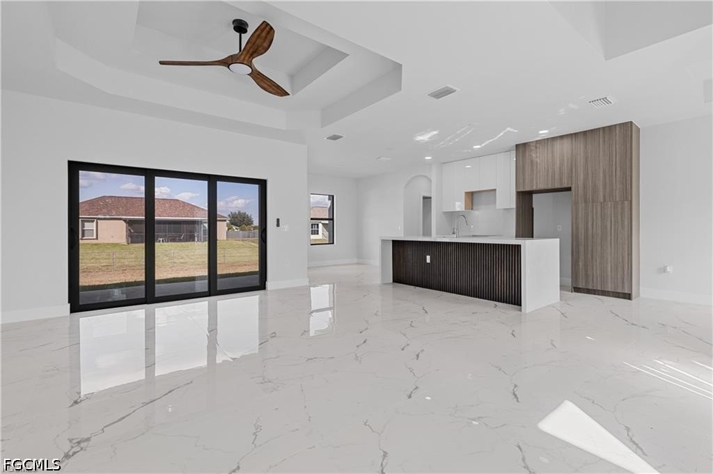 3 Bed SingleFamilyResidence for Sale in Lehigh Acres, photo 15