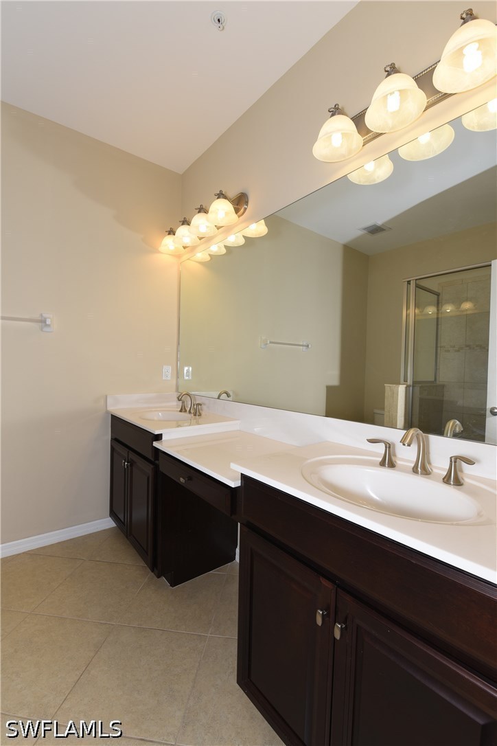 2 Bed Condominium for Sale in Estero, photo 15