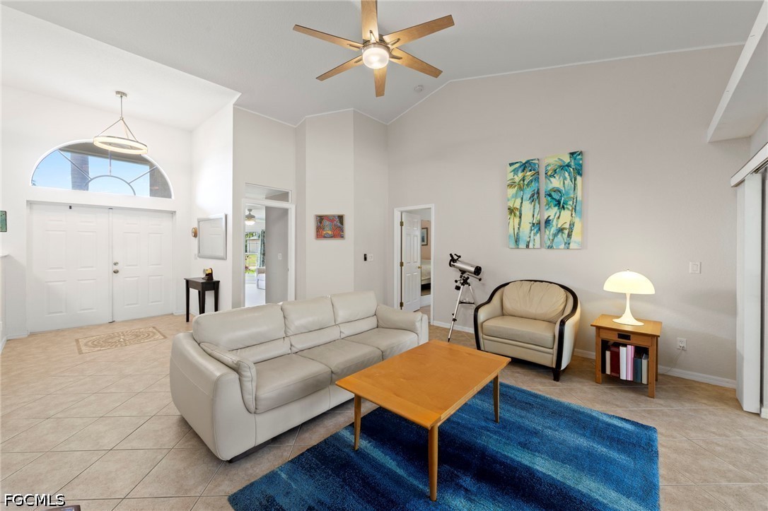 3 Bed Pool Home for Sale in Cape Coral, photo 15