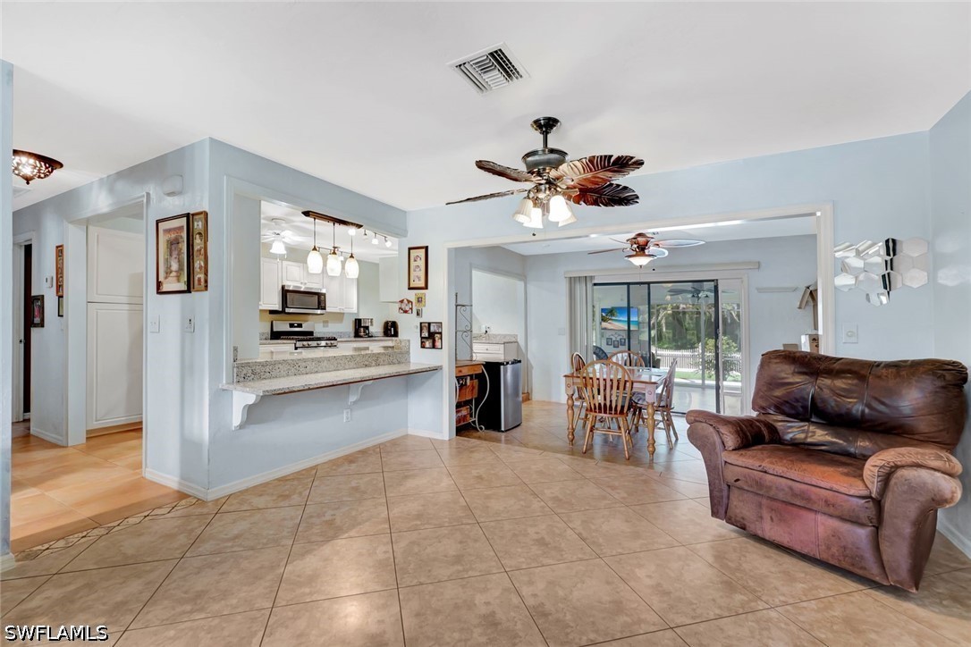 3 Bed Pool Home for Sale in Naples, photo 15