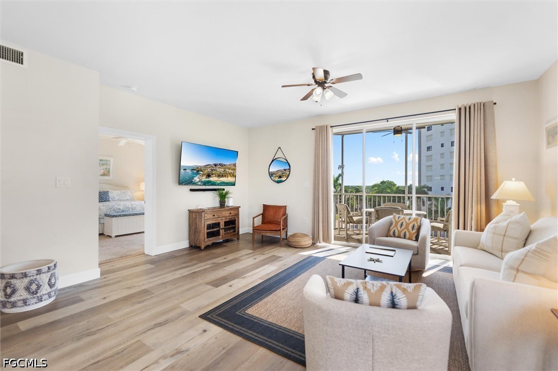 2 Bed Waterfront Home for Sale in Casa Marina, photo 15