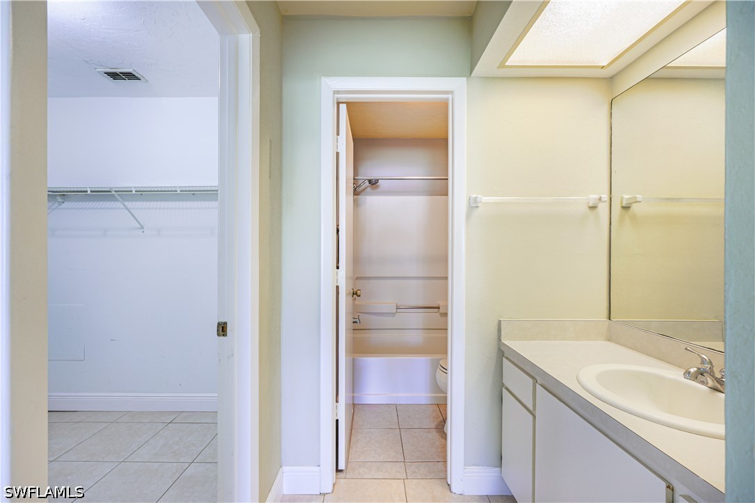 2 Bed Condominium for Sale in Winterpark, photo 15