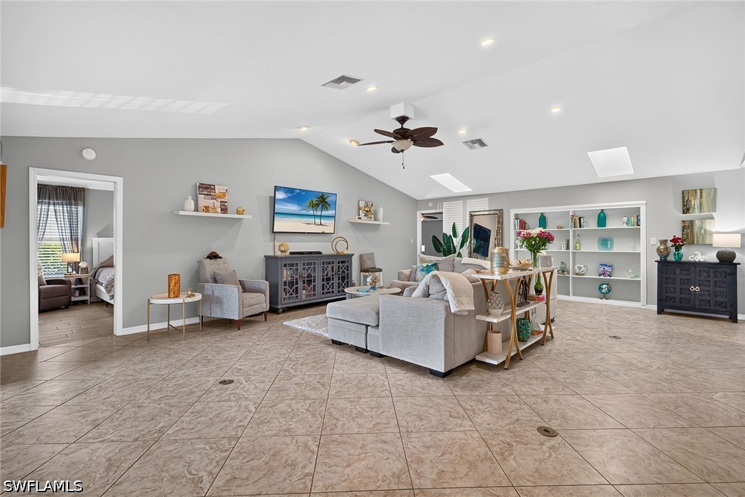 3 Bed Pool Home for Sale in Bonita Farms, photo 15