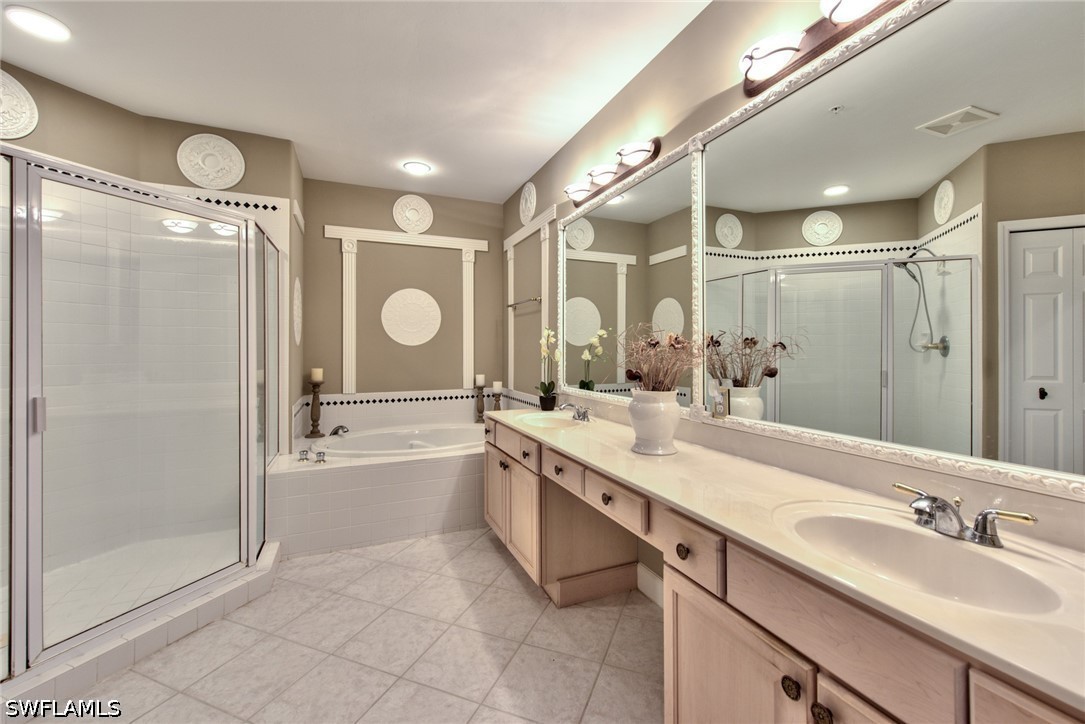 2 Bed Waterfront Home for Sale in Sutton Walk, photo 15