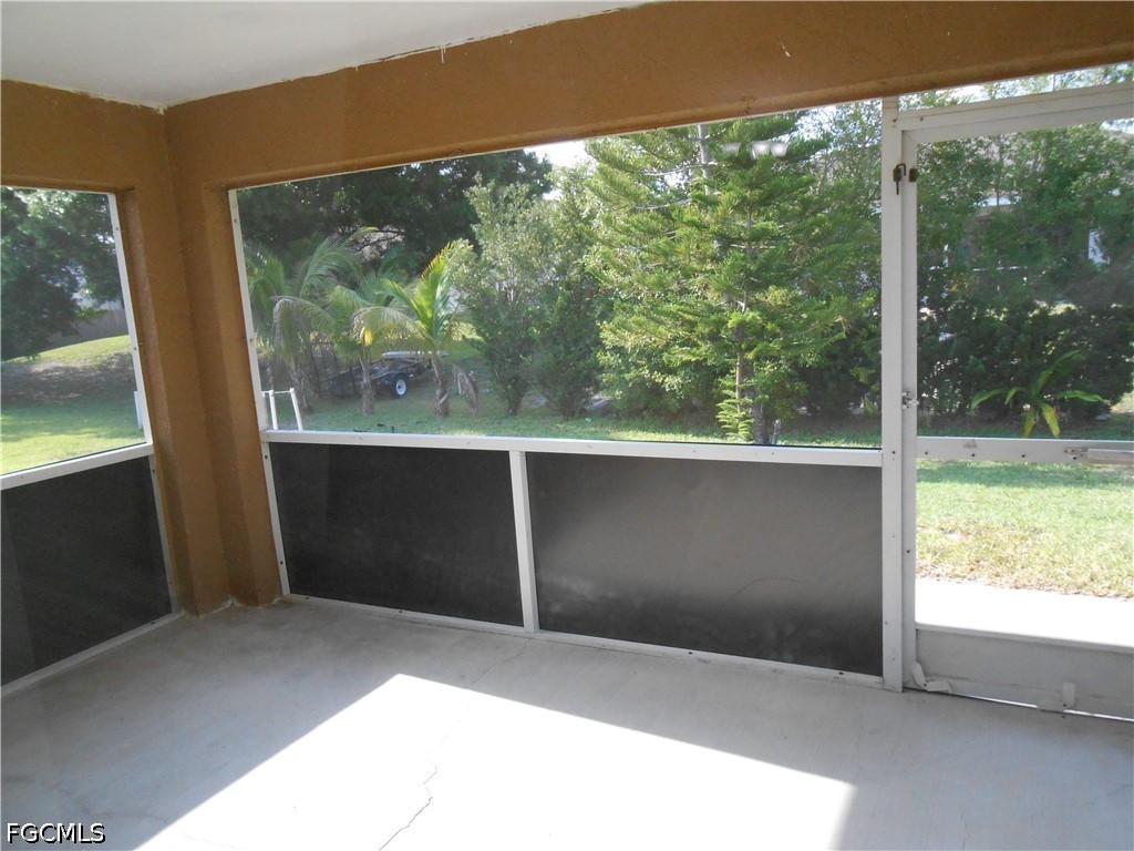 3 Bed SingleFamilyResidence for Sale in Lehigh Acres, photo 15