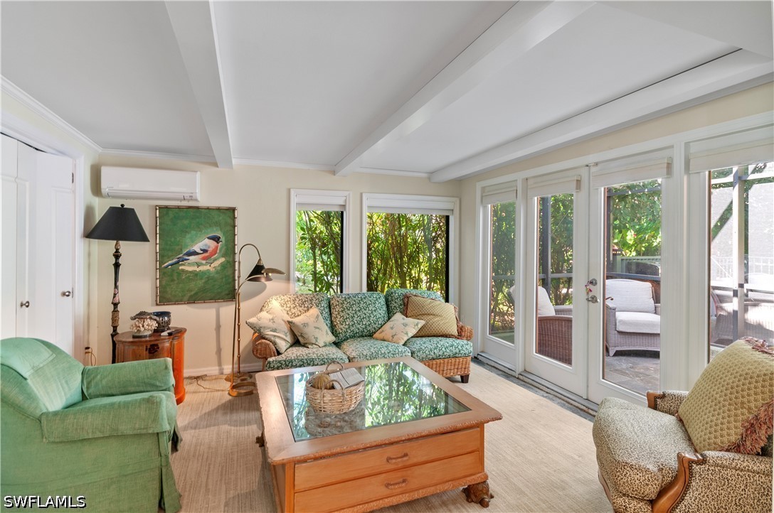 2 Bed Detached for Sale in Naples, photo 15