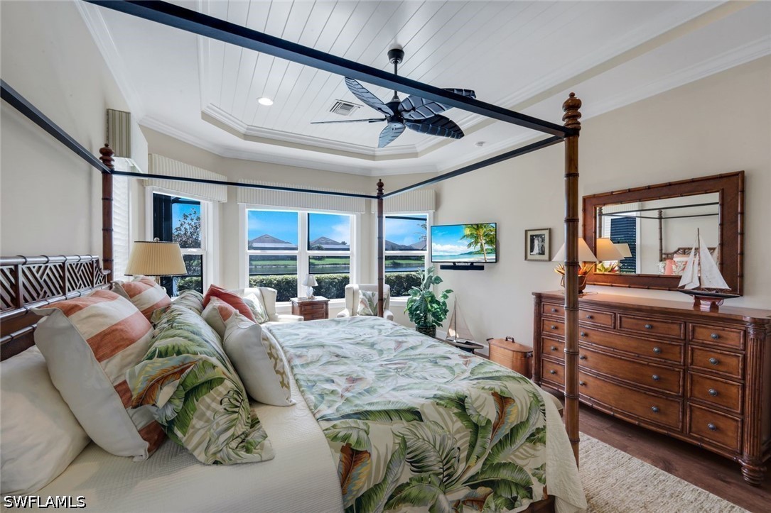 3 Bed Pool Home for Sale in Naples, photo 15