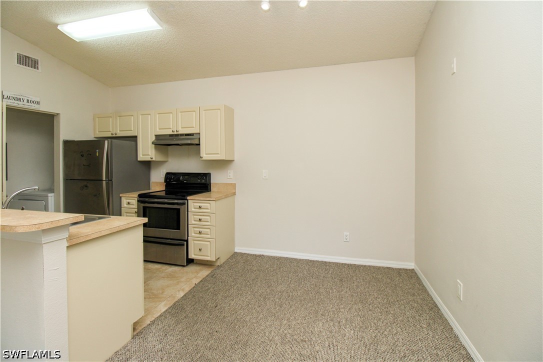 1 Bed Condominium for Sale in Oasis, photo 15