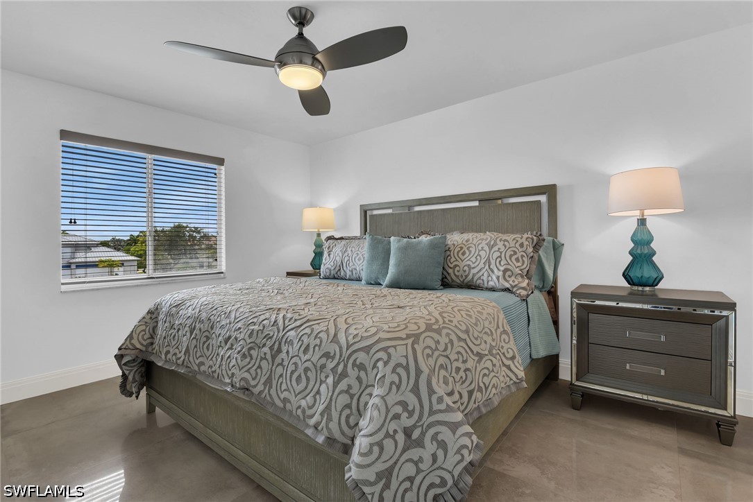 3 Bed Waterfront Home for Sale in Naples, photo 15