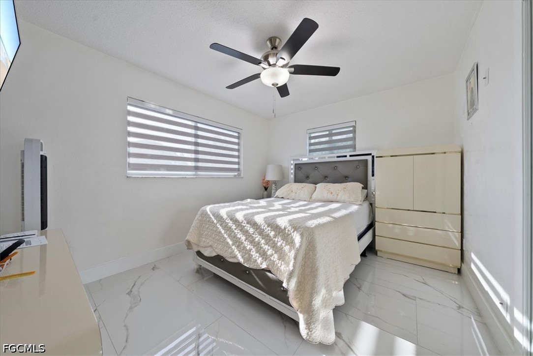 4 Bed SingleFamilyResidence for Sale in Lehigh Acres, photo 15