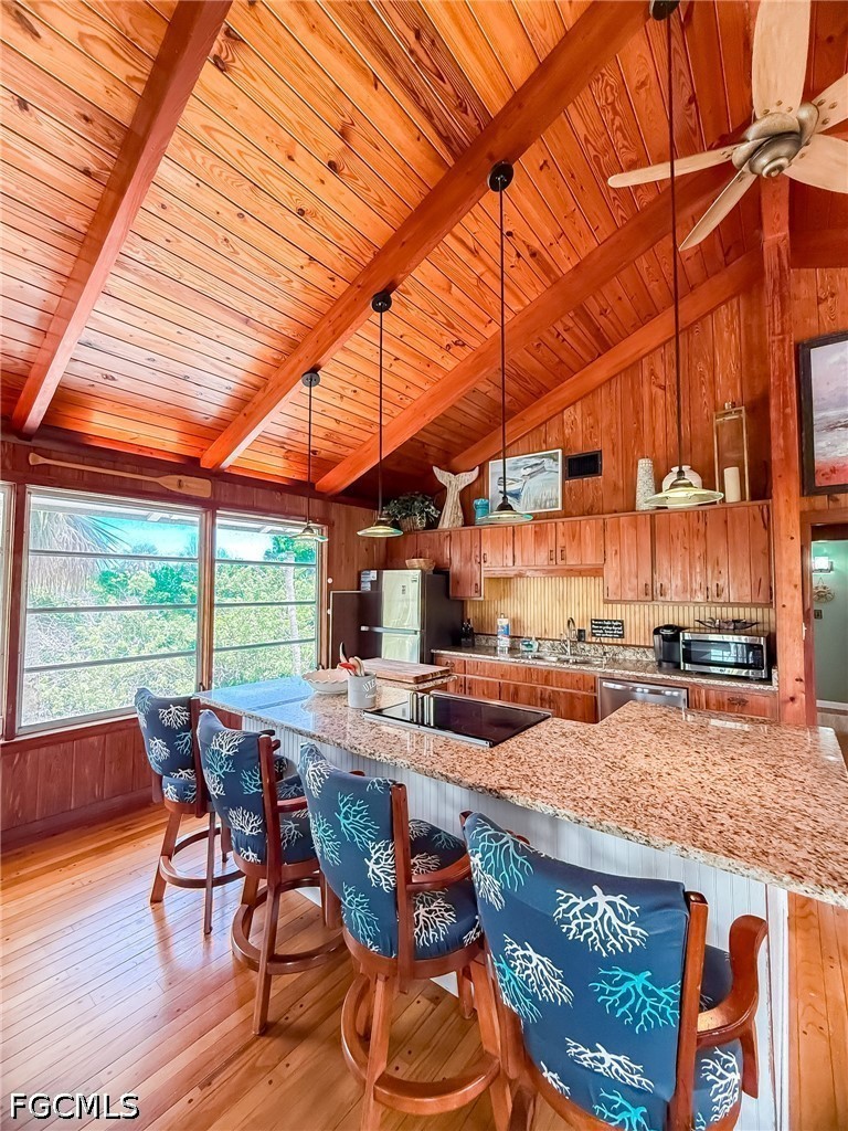 2 Bed SingleFamilyResidence for Sale in Upper Captiva, photo 15