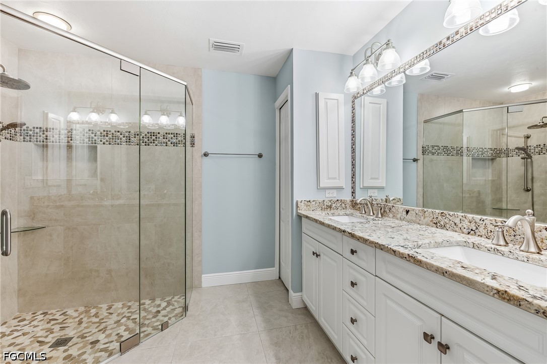 2 Bed Condominium for Sale in North Fort Myers, photo 15