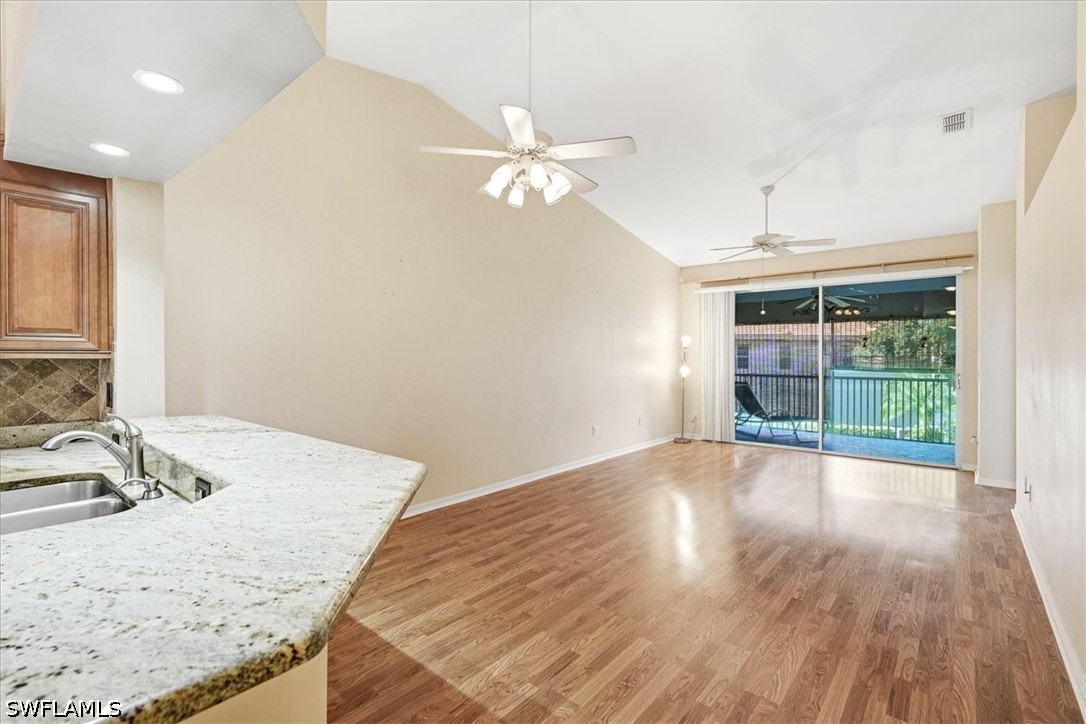 2 Bed Waterfront Home for Sale in Pipers Grove, photo 15