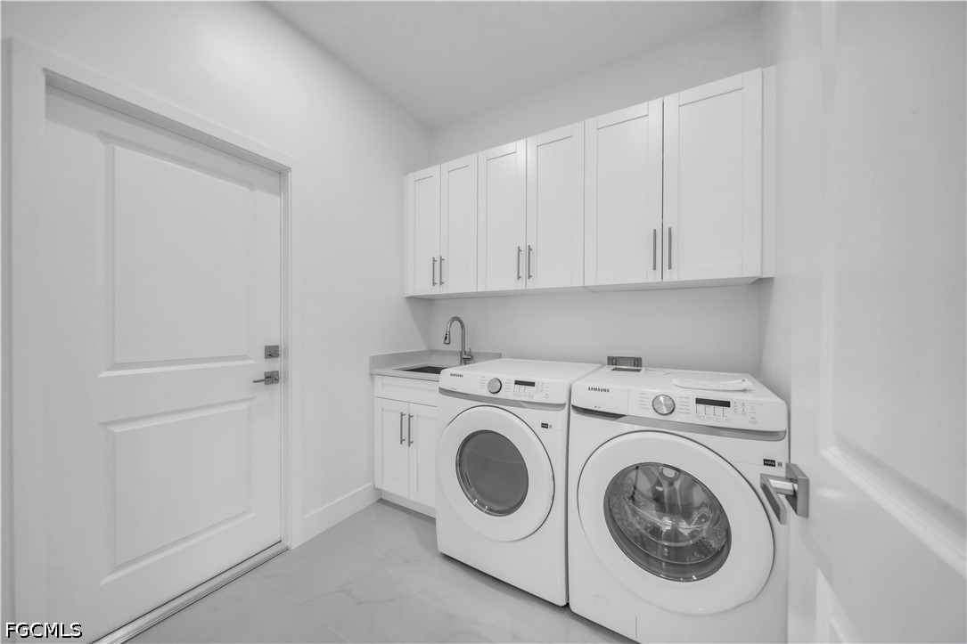 3 Bed SingleFamilyResidence for Sale in Cape Coral, photo 15