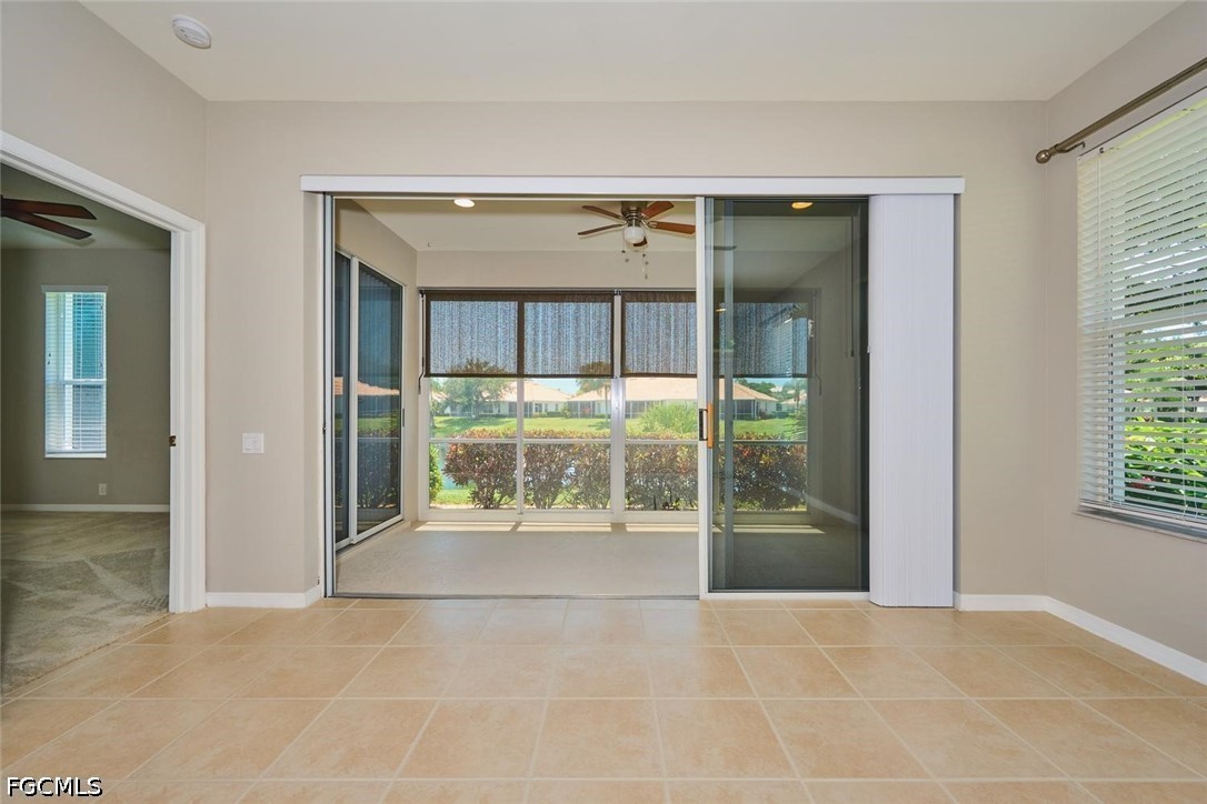 2 Bed Waterfront Home for Sale in Fort Myers, photo 15