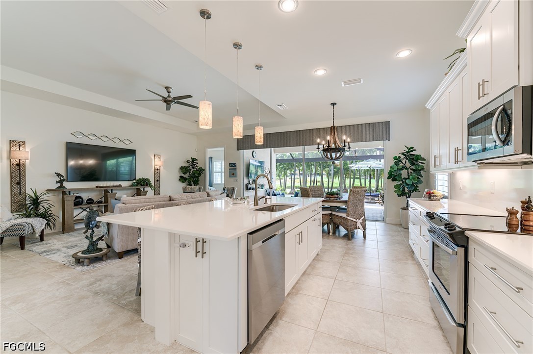 3 Bed Pool Home for Sale in Carena, photo 15