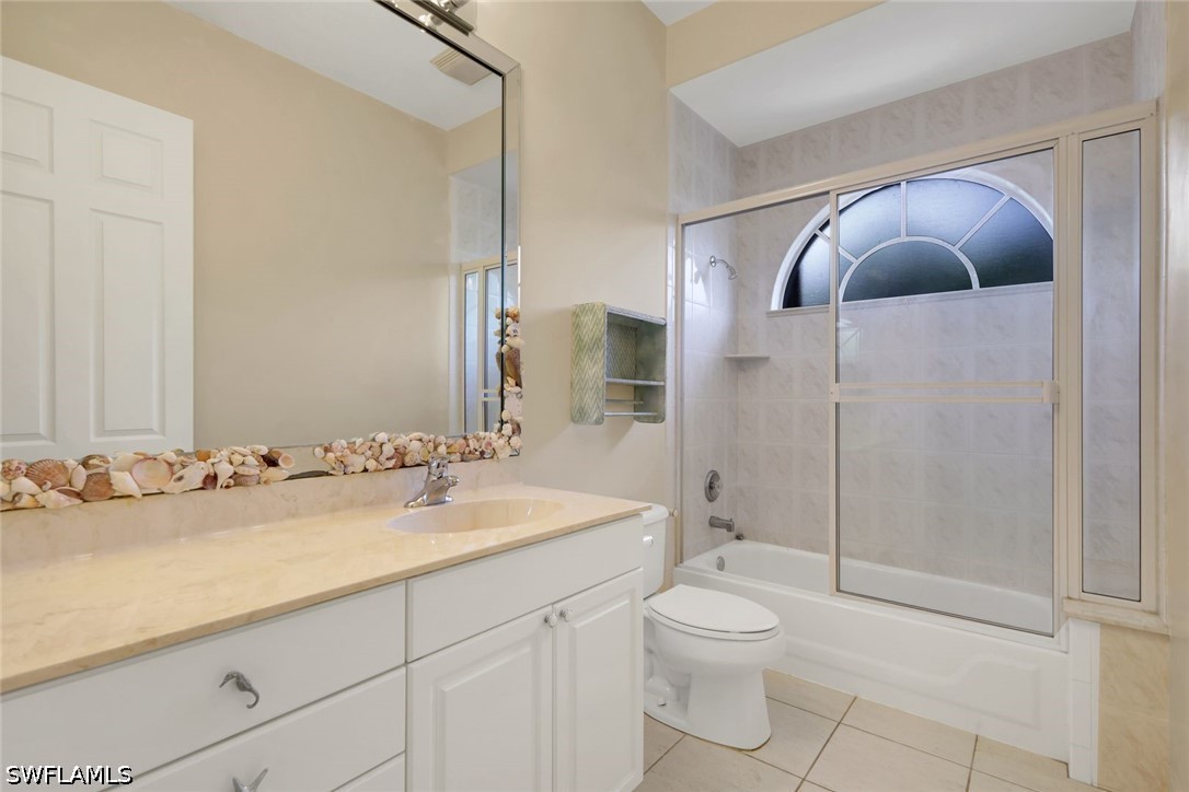 3 Bed Pool Home for Sale in Spanish Wells, photo 15