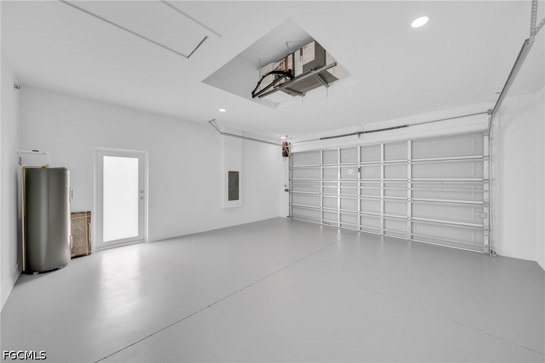 3 Bed SingleFamilyResidence for Sale in Lehigh Acres, photo 15