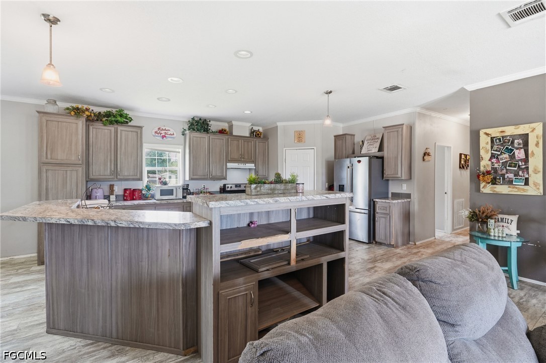 4 Bed ManufacturedHome for Sale in Labelle, photo 15