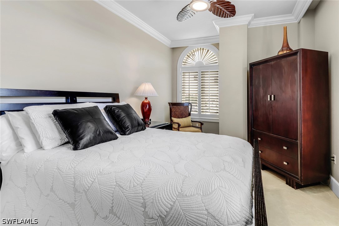 2 Bed Condominium for Sale in Olde Naples, photo 15