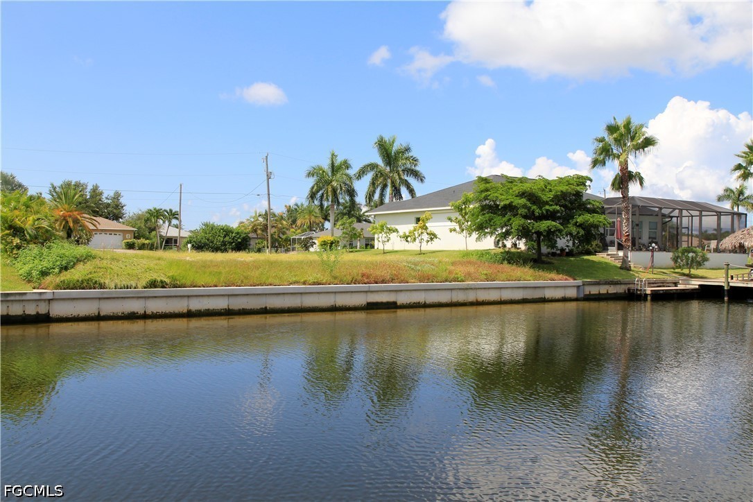 Waterfront Home for Sale in Cape Coral, photo 15