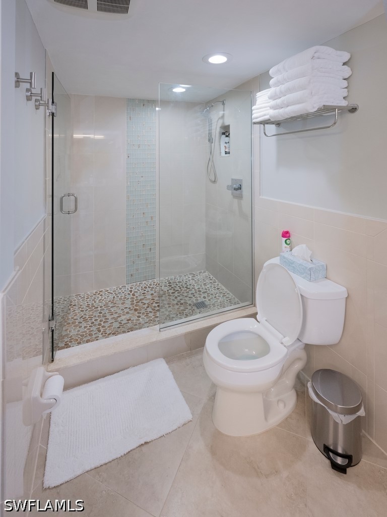 2 Bed Waterfront Home for Sale in Surfsedge, photo 15