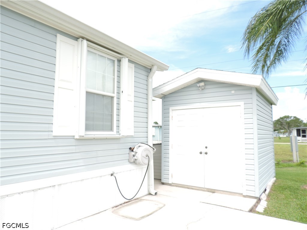 2 Bed ManufacturedHome for Sale in Estero, photo 15