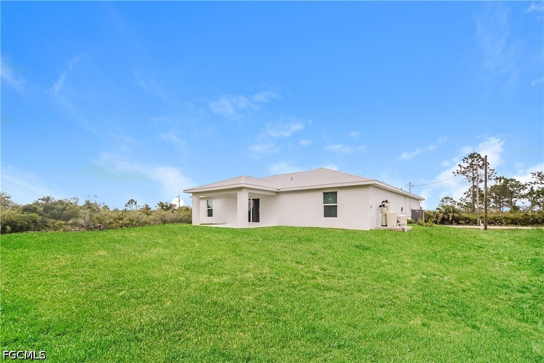 3 Bed SingleFamilyResidence for Sale in Lehigh Acres, photo 15