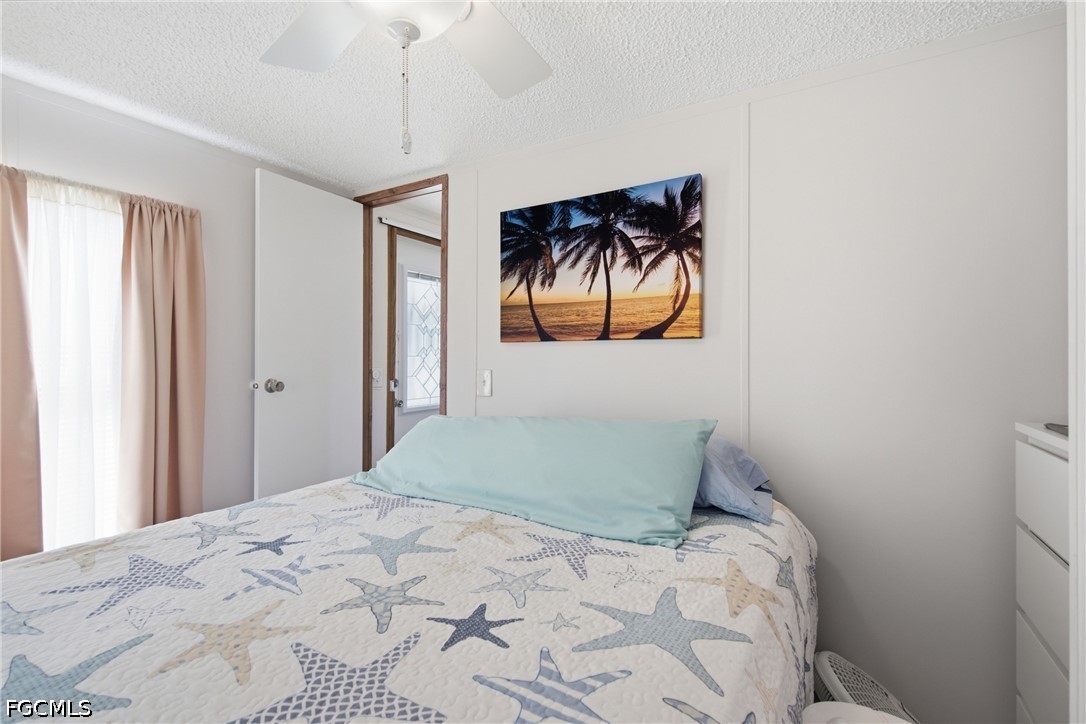 2 Bed ManufacturedHome for Sale in Fort Myers, photo 15