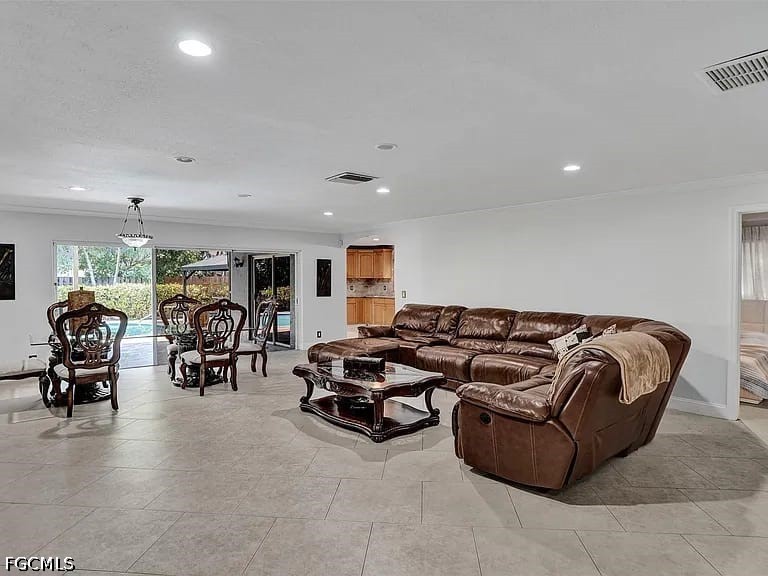 3 Bed Pool Home for Sale in Acreage, photo 15