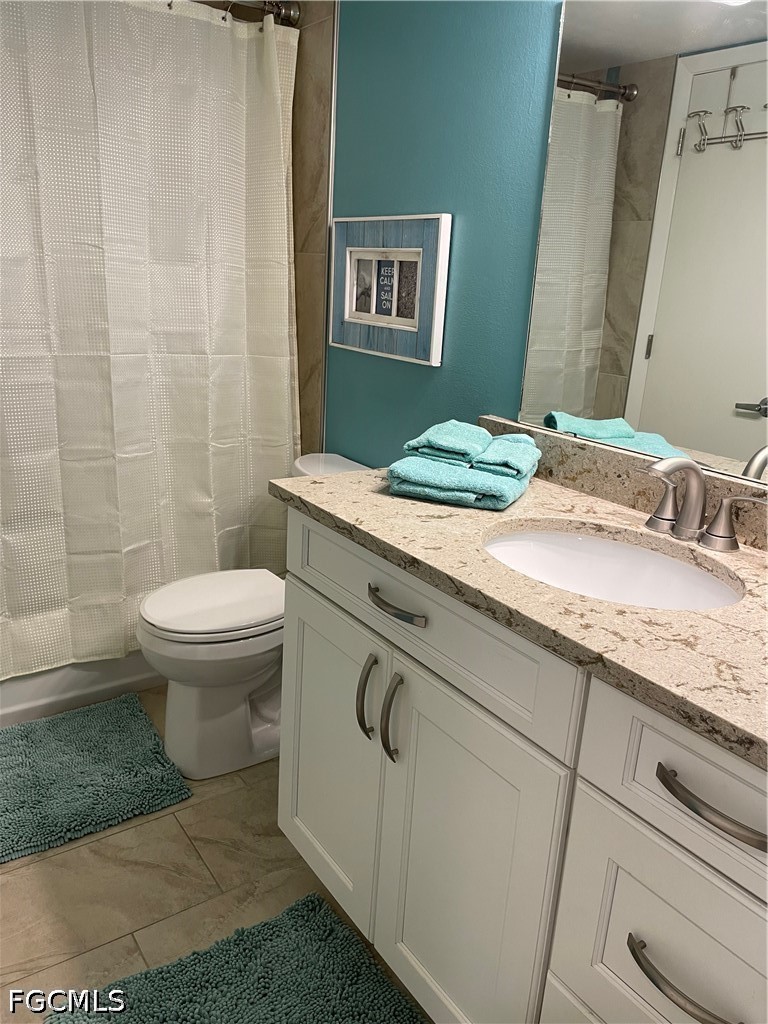 1 Bed Waterfront Home for Sale in Fort Myers Beach, photo 15